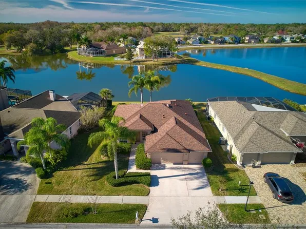 15822 Muirfield Dr, Odessa, FL 33556