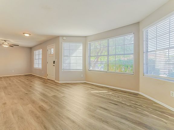 5th image of 4302 E Muirwood Dr