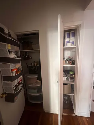 Rented by HOLTON REAL ESTATE INC. | media 25