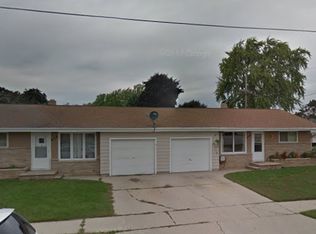 448 Wayfarer Way, Green Bay, WI 54302