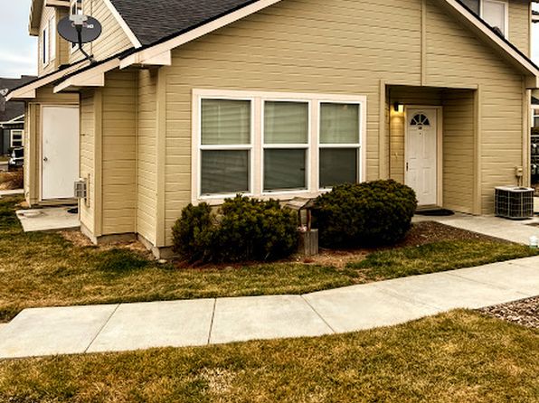 2143 Lexis Ln APT 104