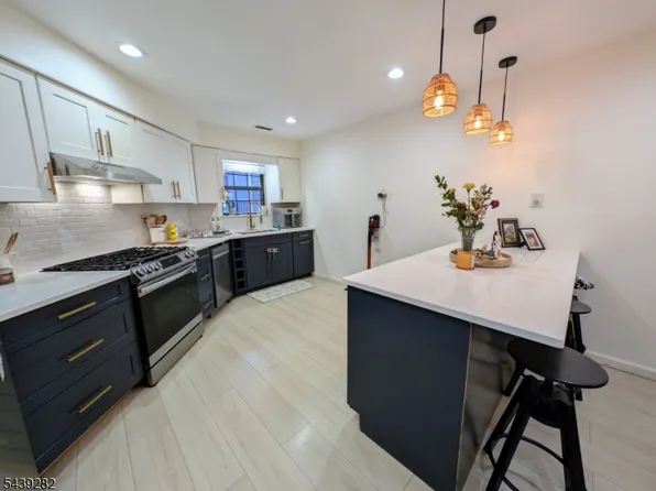 20 Quincy Ln BLDG 20 #C, West Milford Twp., NJ 07480