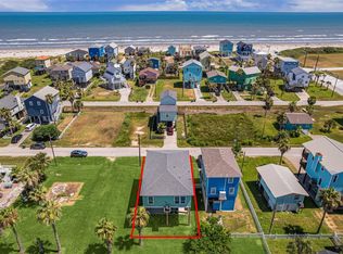 11216 Reagor Way, Galveston, TX 77554