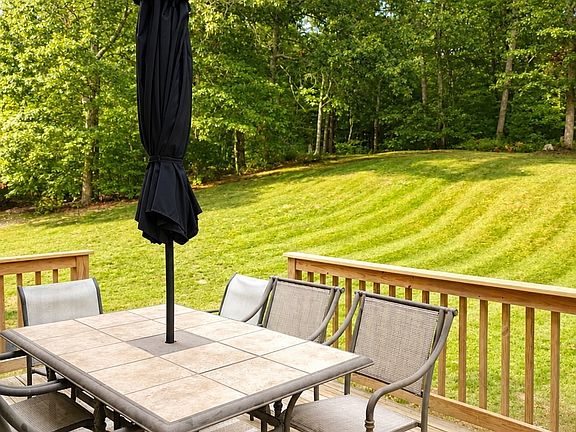 4th image of 1096 Long Pond Rd #B