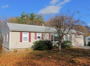 7 Hingham Rd, North Grafton, MA 01536