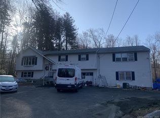 118 Chestnut Tree Hill Road Ext, Oxford, CT 06478