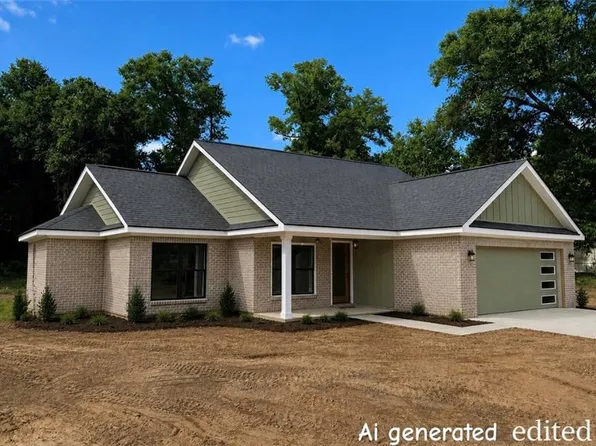 9323 Lawshe Ave, Creola, AL 36525