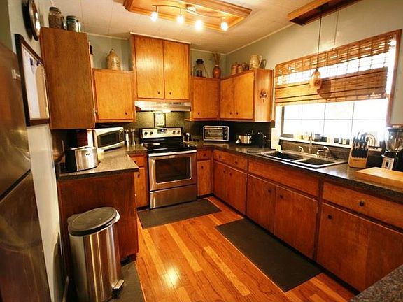 4th image of 42719 Lake Hospitality Ln