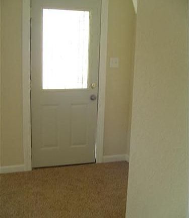 3rd image of 605 Washington Ave