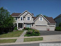 1st image of 526 Hawthorne Woods Dr