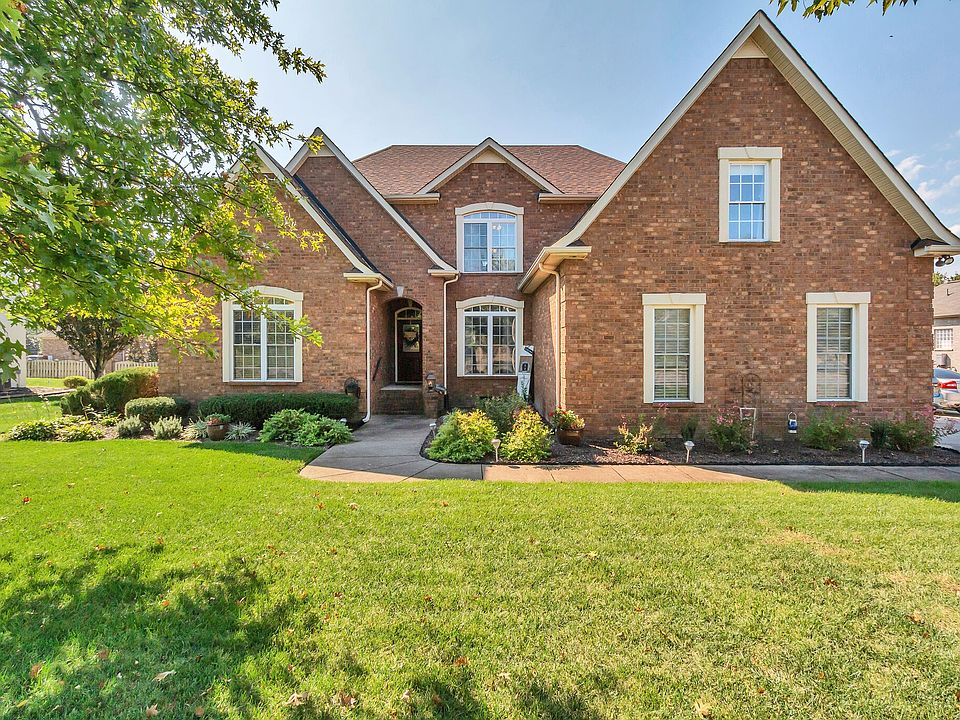 1st image of 2213 Oakleigh Dr