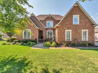 2213 Oakleigh Dr, Murfreesboro, TN 37129