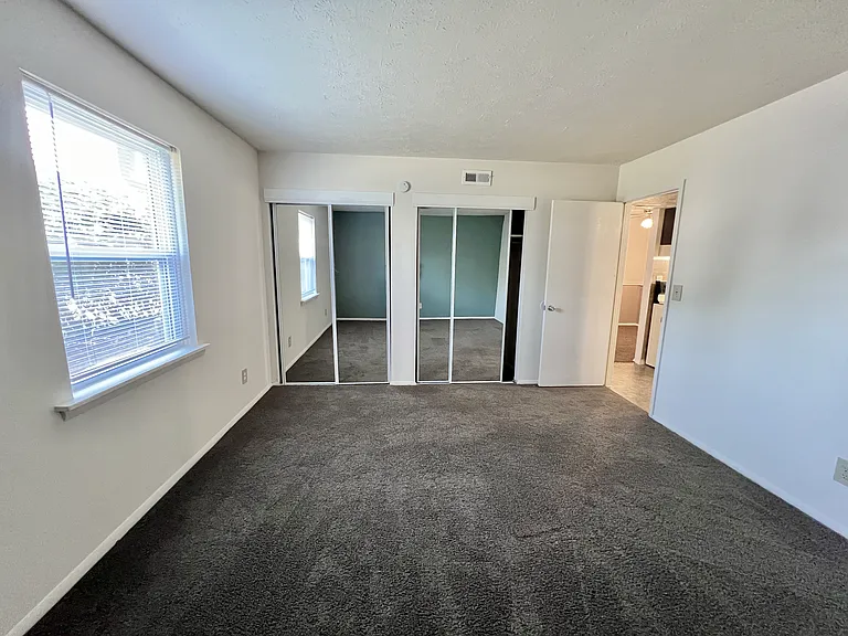 The Woods Apartments — Photo 40