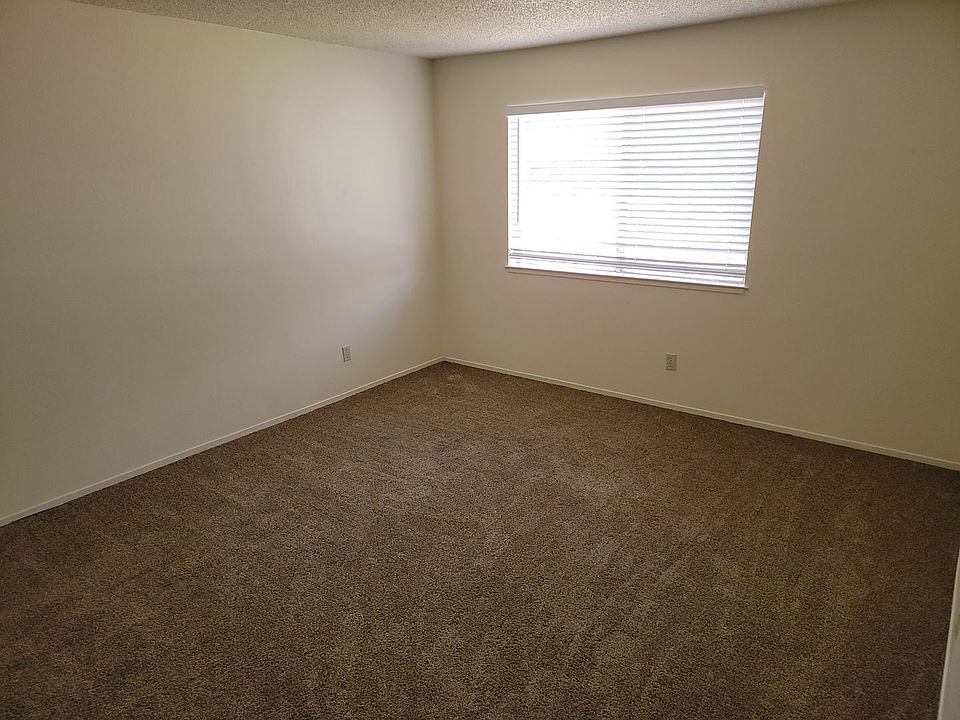 1st image of 1235 Berrum Ln APT 2