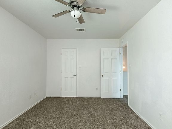 5th image of 17909 Maxa Dr