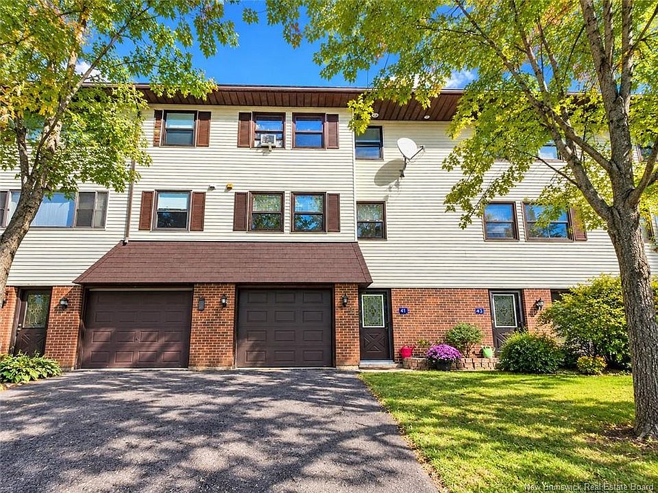1st image of 41 Hillsview Cres