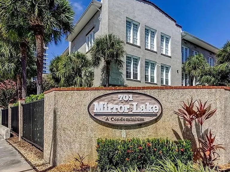 701 Mirror Lake Dr N #215 — Photo 3