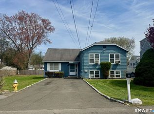 11 Hale St, Westport, CT 06880
