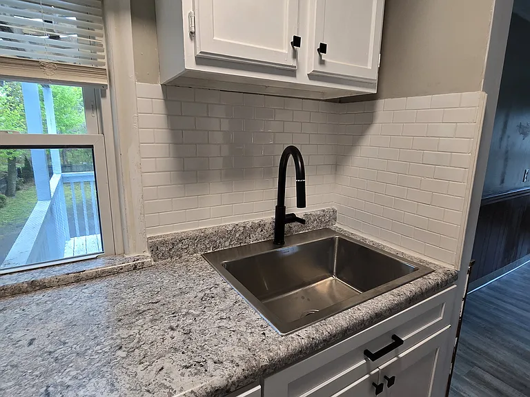 95 Pleasant St #2 — Photo 10