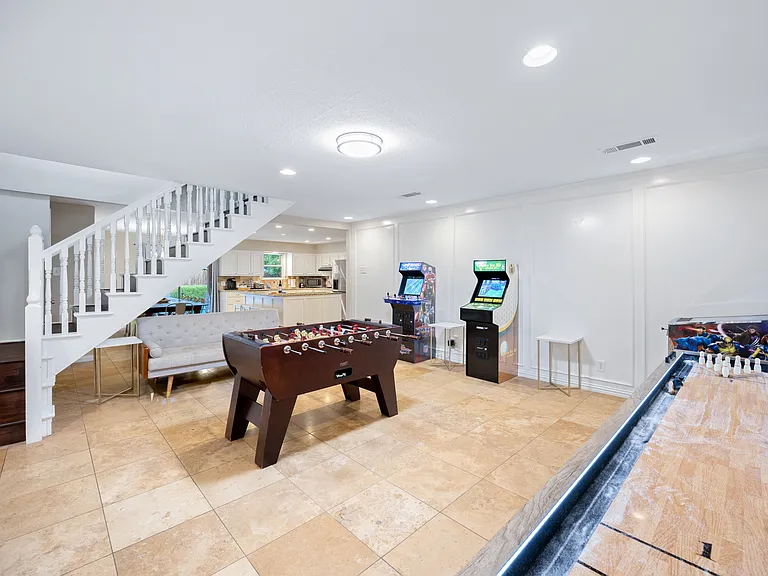 2352 Wildoak Dr #MAIN — Photo 19