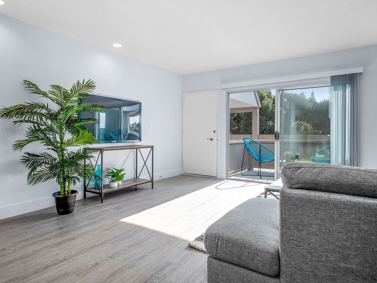 25930 Rolling Hills Rd APT 501, Torrance, CA 90505 | Zillow - 2909 Rolling Hills Rd Torrance Ca 90505