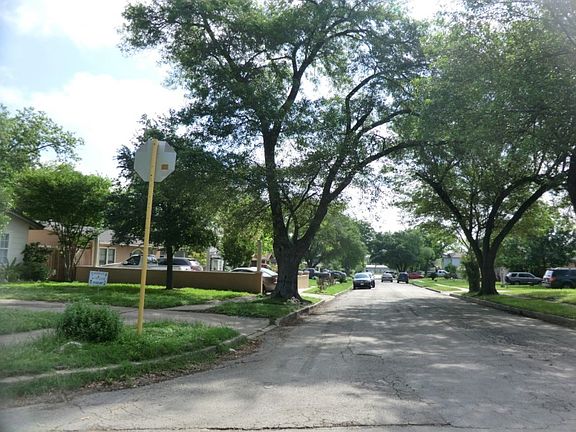 4th image of 151 Gazel Dr