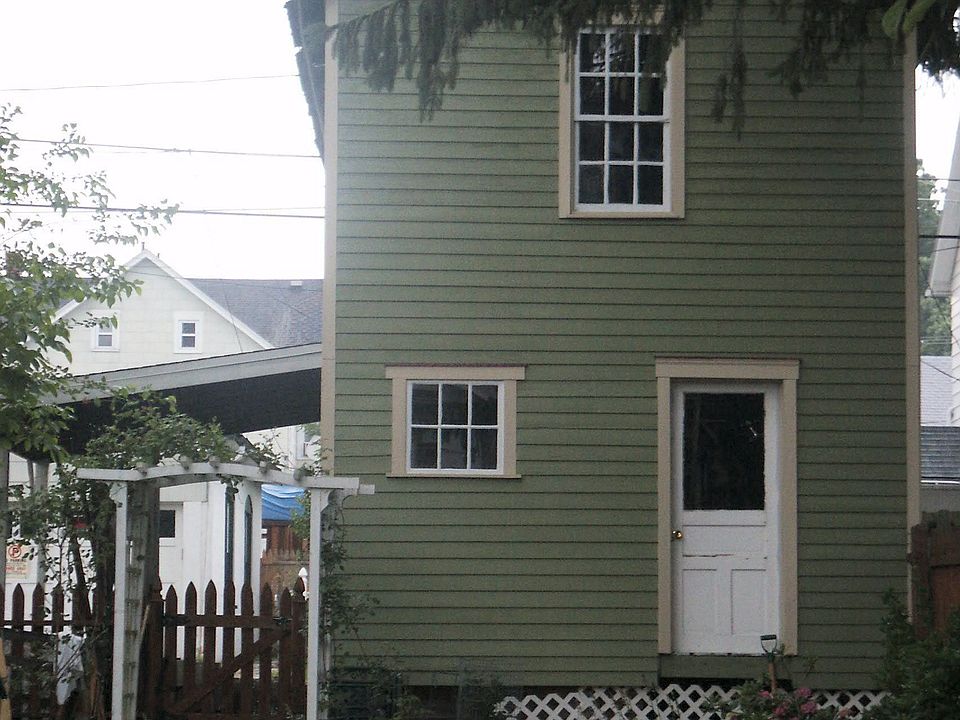 carriage barn