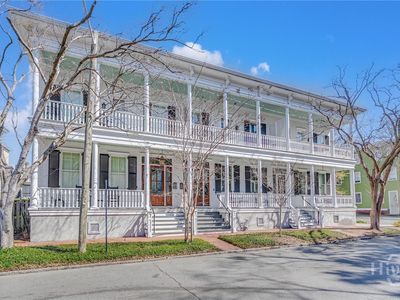 206 W Waldburg Street, Savannah, GA, 31401