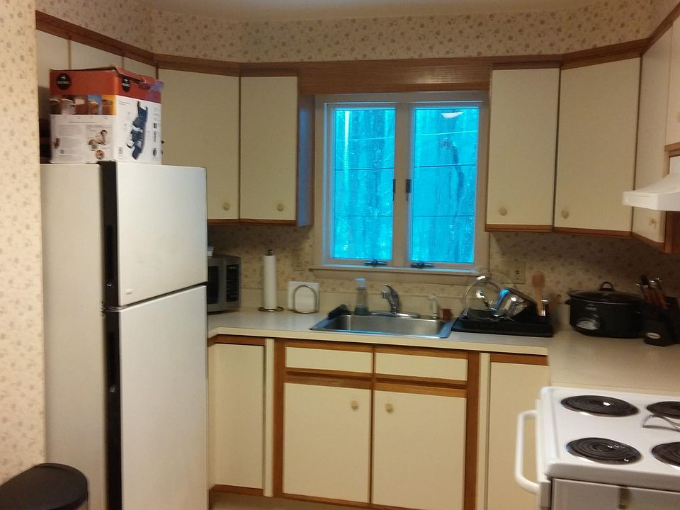 2nd image of 125 Union Valley Rd #Cottage