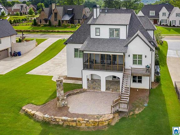 3rd image of 5824 Deerfoot Ct