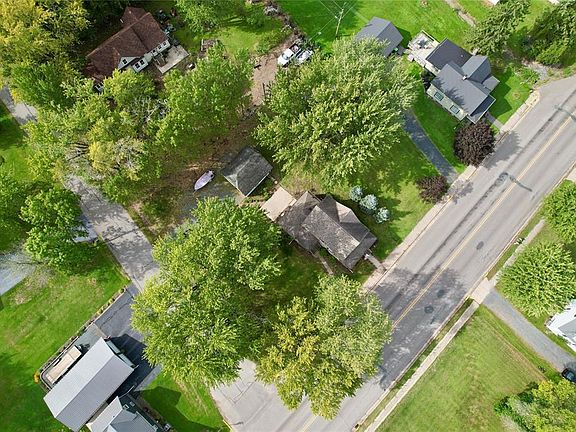 2nd image of 801 Division Street