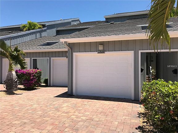 2nd image of 1209 Dockside Pl #103