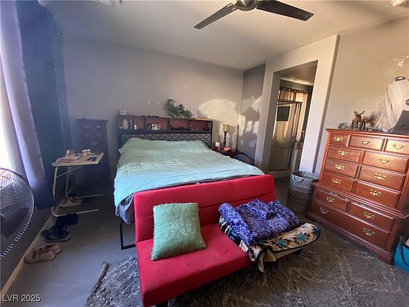5th image of 5832 Elphin Ct