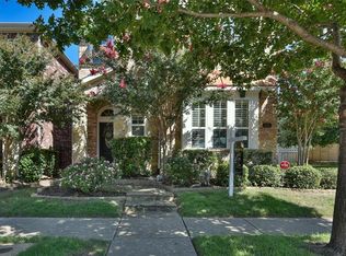 235 Buckingham Ave, Euless, TX 76040