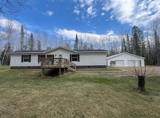 896 Shamrock Ct NW, Bemidji, MN 56601