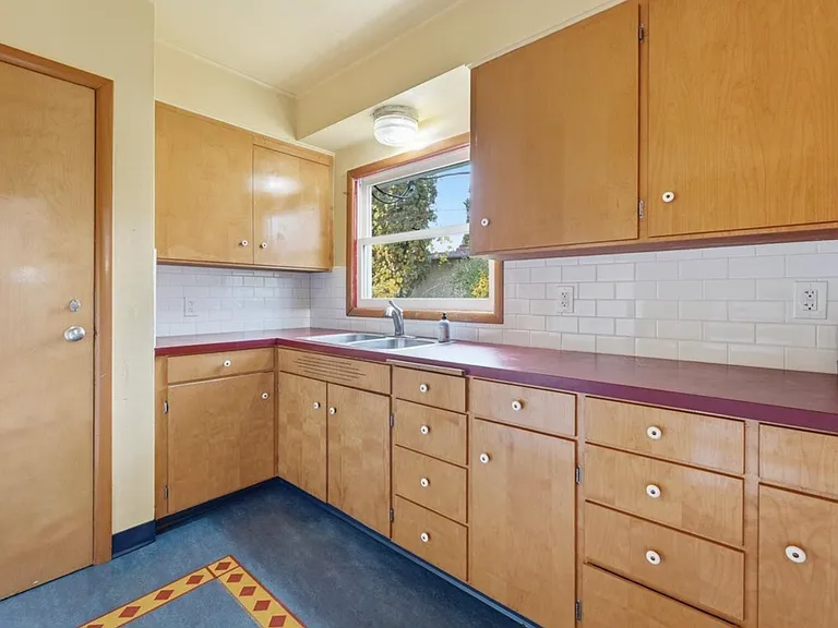 4005 SE Boise St — Photo 23