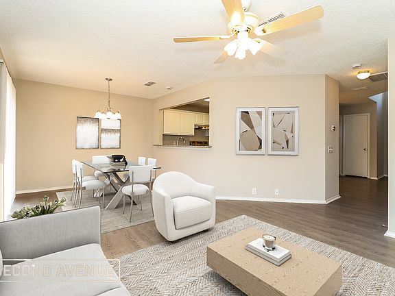 2nd image of 8525 Auburn Dr