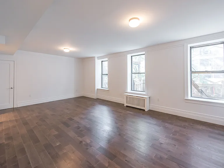 840 W End Ave #4B — Photo 1