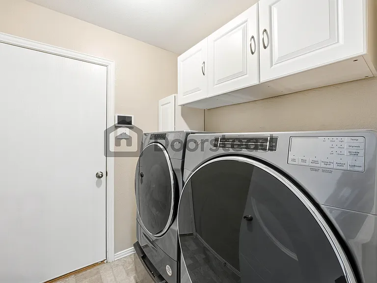 4909 Mountain Ridge Ln — Photo 20
