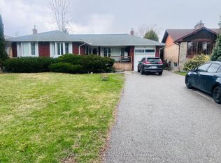 73 Regency Sq, Toronto, ON M1E 1N4