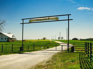 40 River Run Rd #4, Eureka Springs, AR 72632