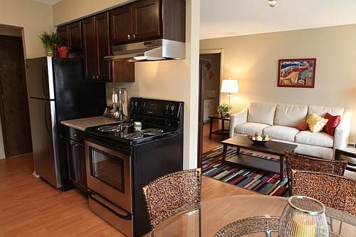 3rd image of 8848 Goodrich Rd #1-109