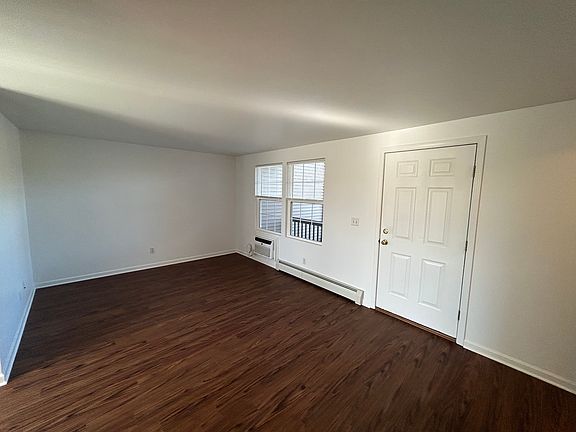 2nd image of 1776 Oneil Rd APT 14