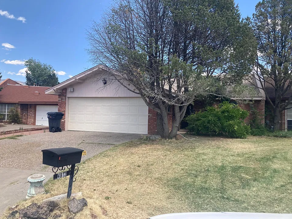 4812 Vista Del Oso Ct NE