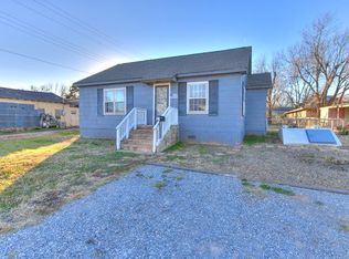 517 N 11th St, Guthrie, OK 73044