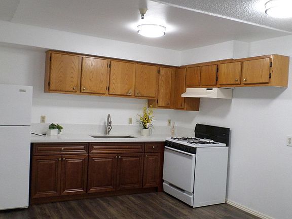 5th image of 5271 Huntington Dr N APT 104