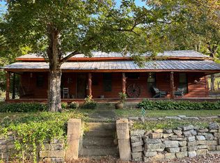 8159 Sinking Creek Rd, Linden, TN 37096