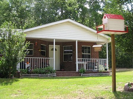 1st image of 485 NE Costmary Way