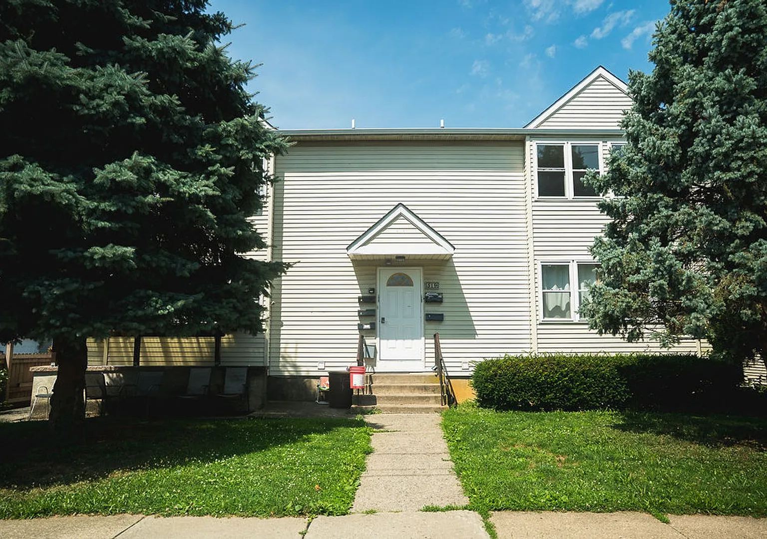 519 Valley Street — Photo 1