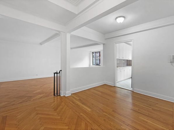 19 E 80th St APT 3C